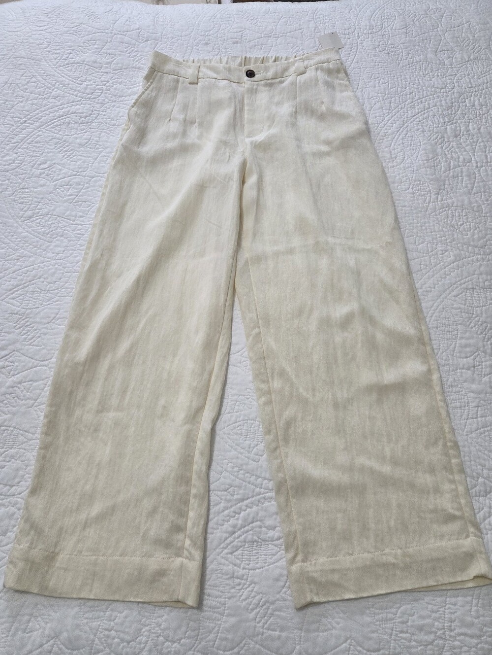 NWT A New Day Trousers.